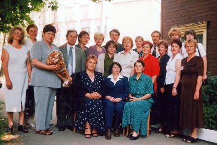  Климово, 2002 год, Участники круглого стола «Библиотека - центр диалога культур»